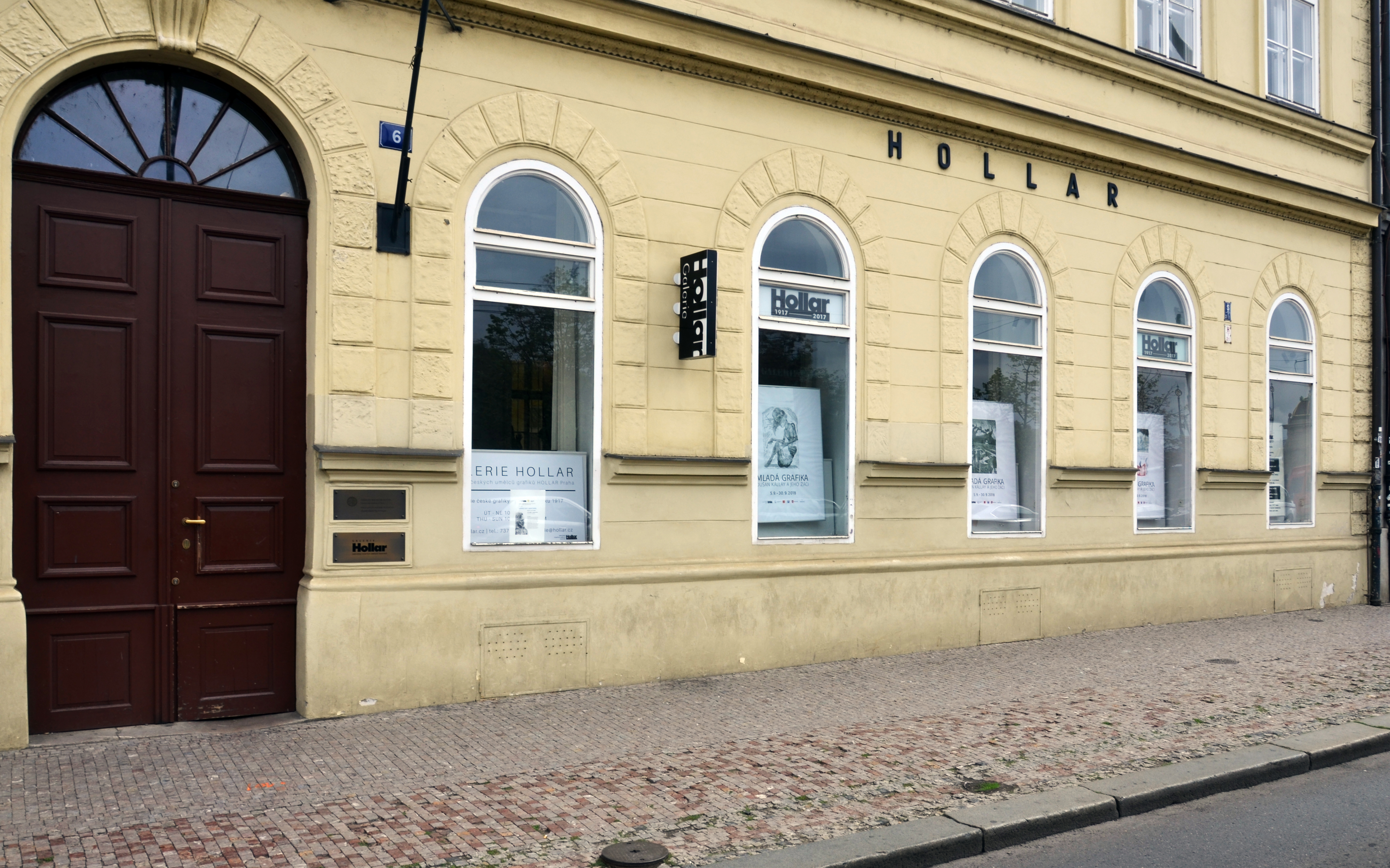 Hollar Gallery