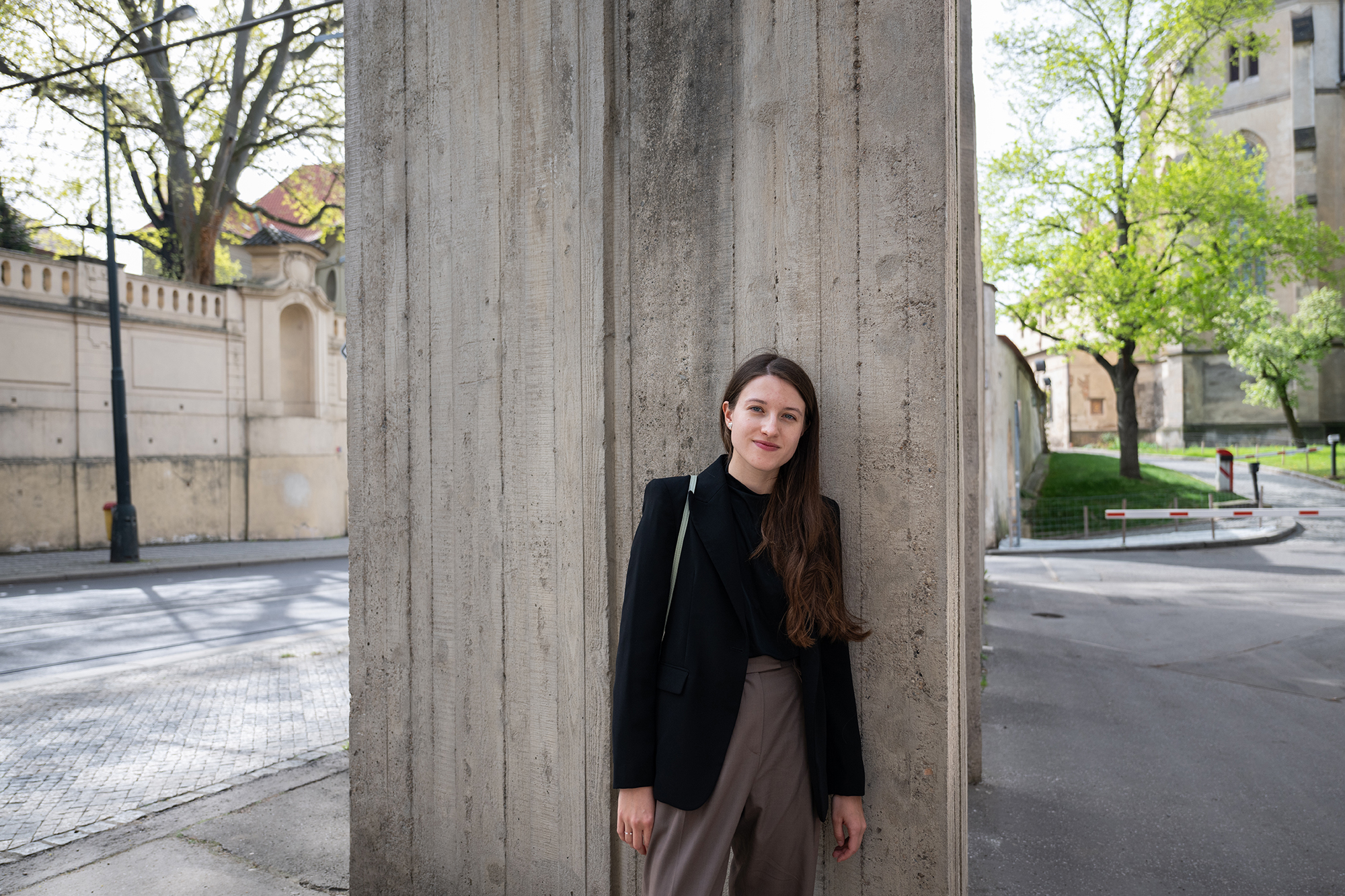 Nejenže jste špatně zaplacení, ale zároveň nemáte pocit, že o vaši práci stát stojí. (Kristina Fort)