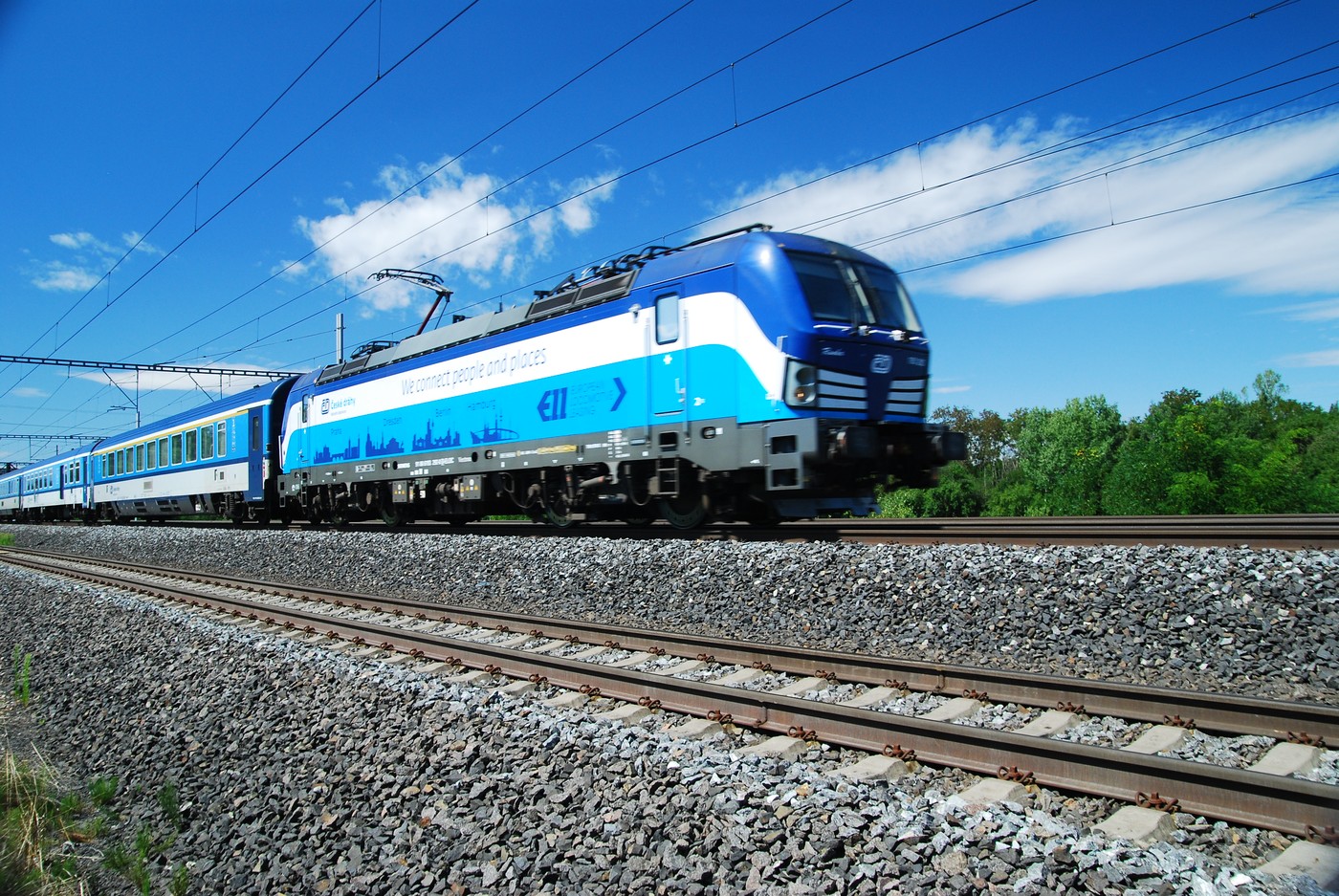 Z Modernizačního fondu zamíří 11 miliard korun na elektrifikaci železnic