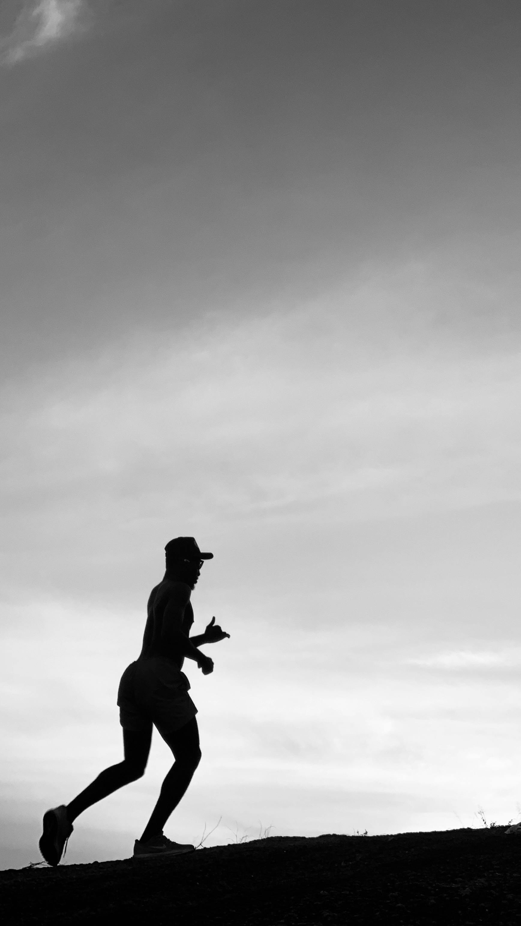 Francouzští vojáci sdílí své polohy přes fitness aplikaci. Prozrazují jednotky