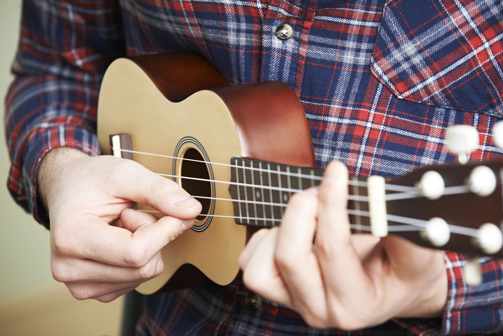 Víkendový ukulele festival ve středočeských Úněticích zahájí finský orchestr
