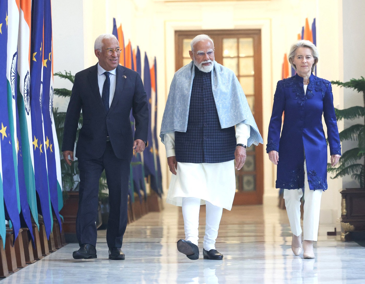 EU a Indie uzavřely obchodní dohodu, sníží si cla na řadu zboží včetně aut