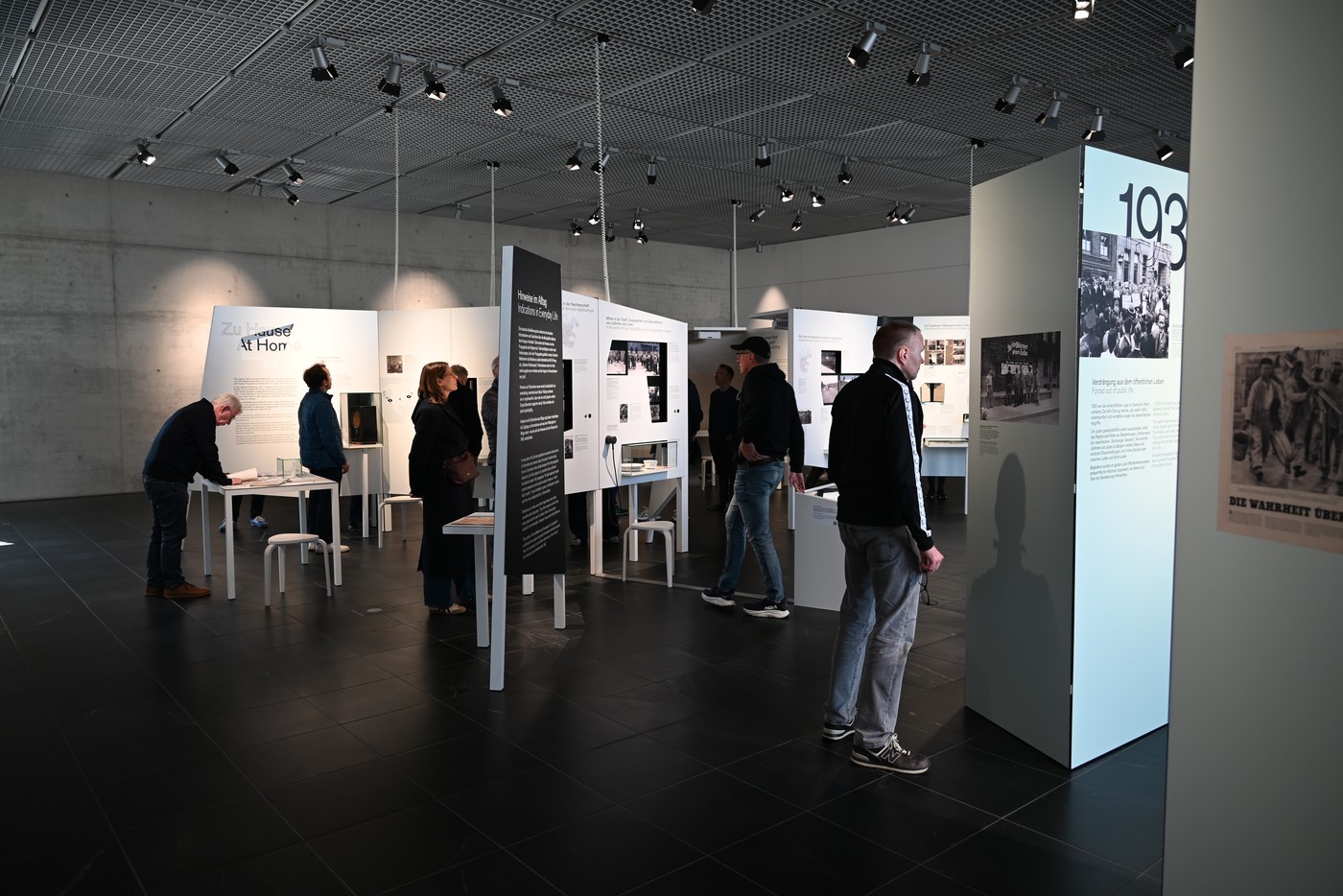 Tři sta exponátů, jedna otázka: Nesou běžní Němci spoluzodpovědnost za holokaust?