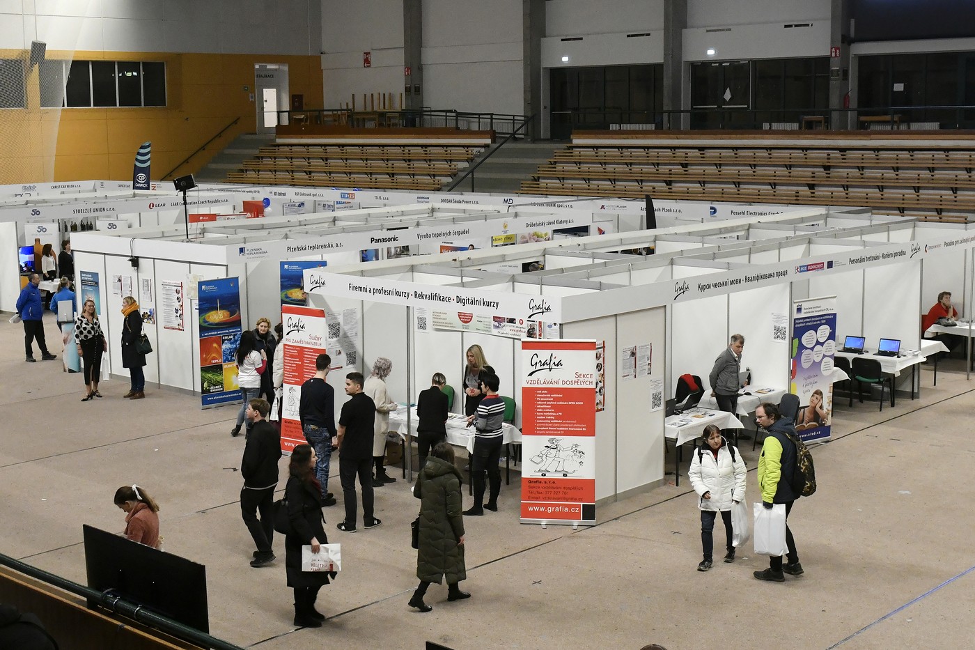 V Plzni dnes bude veletrh práce, zúčastní se ho desítky zaměstnavatelů