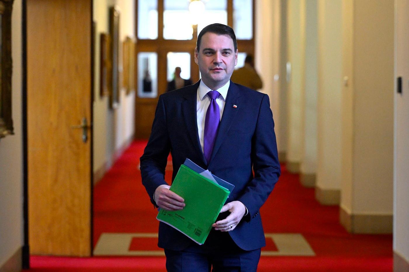 Macinka dál útočí na prezidenta. Prý si do Turka promítá svou temnou minulost