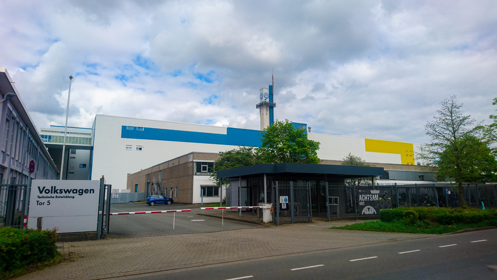 Továrna Volkswagenu v Osnabrücku změní majitele, bude vyrábět pro obranný sektor
