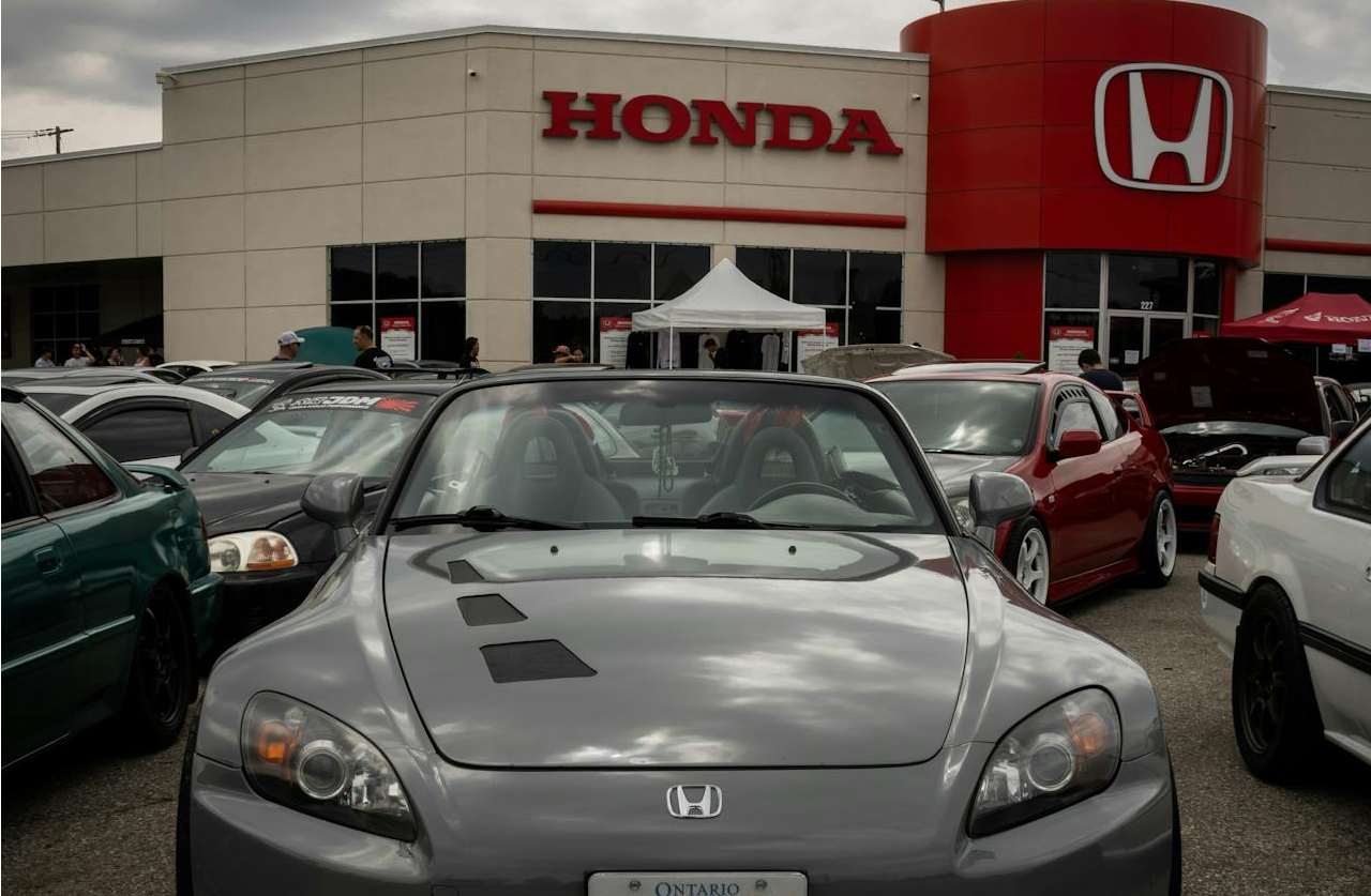 Honda ruší plány na elektromobily a hlásí historickou ztrátu
