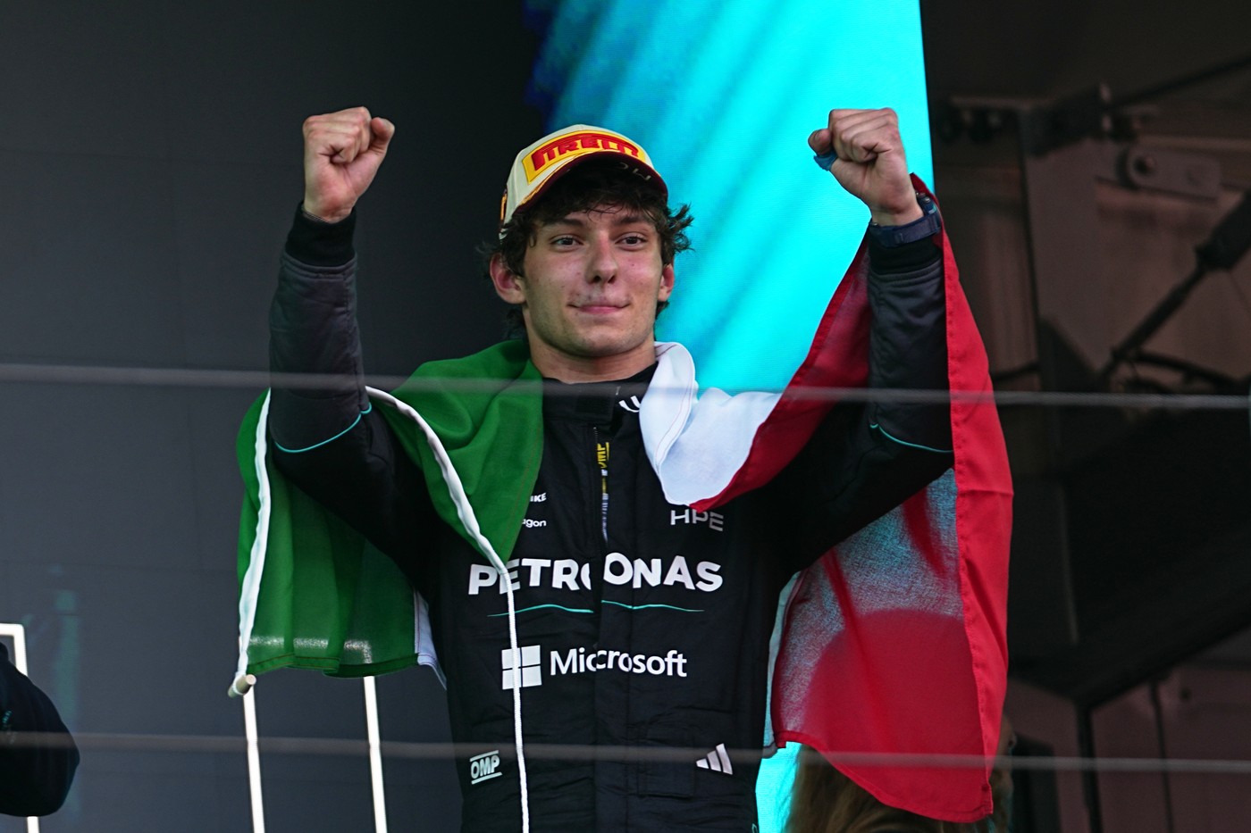 Devatenáctiletý Antonelli je nejmladším vítězem Velké ceny Monaka formule 1