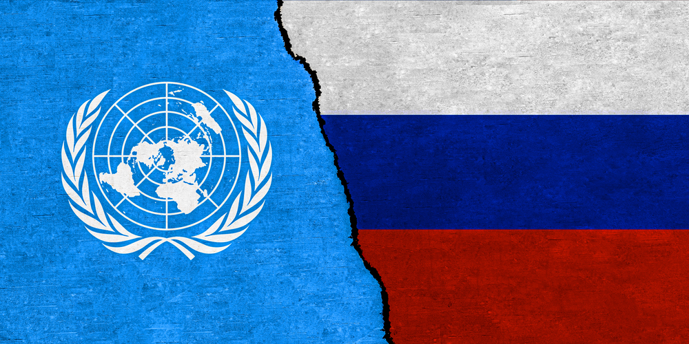 Rusko žádá konec útoků na Írán a svolání RB OSN