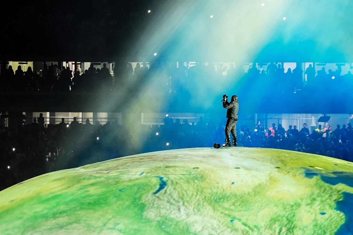 Kanye West v říjnu vystoupí v Petrohradu, jako největší hvězda od invaze