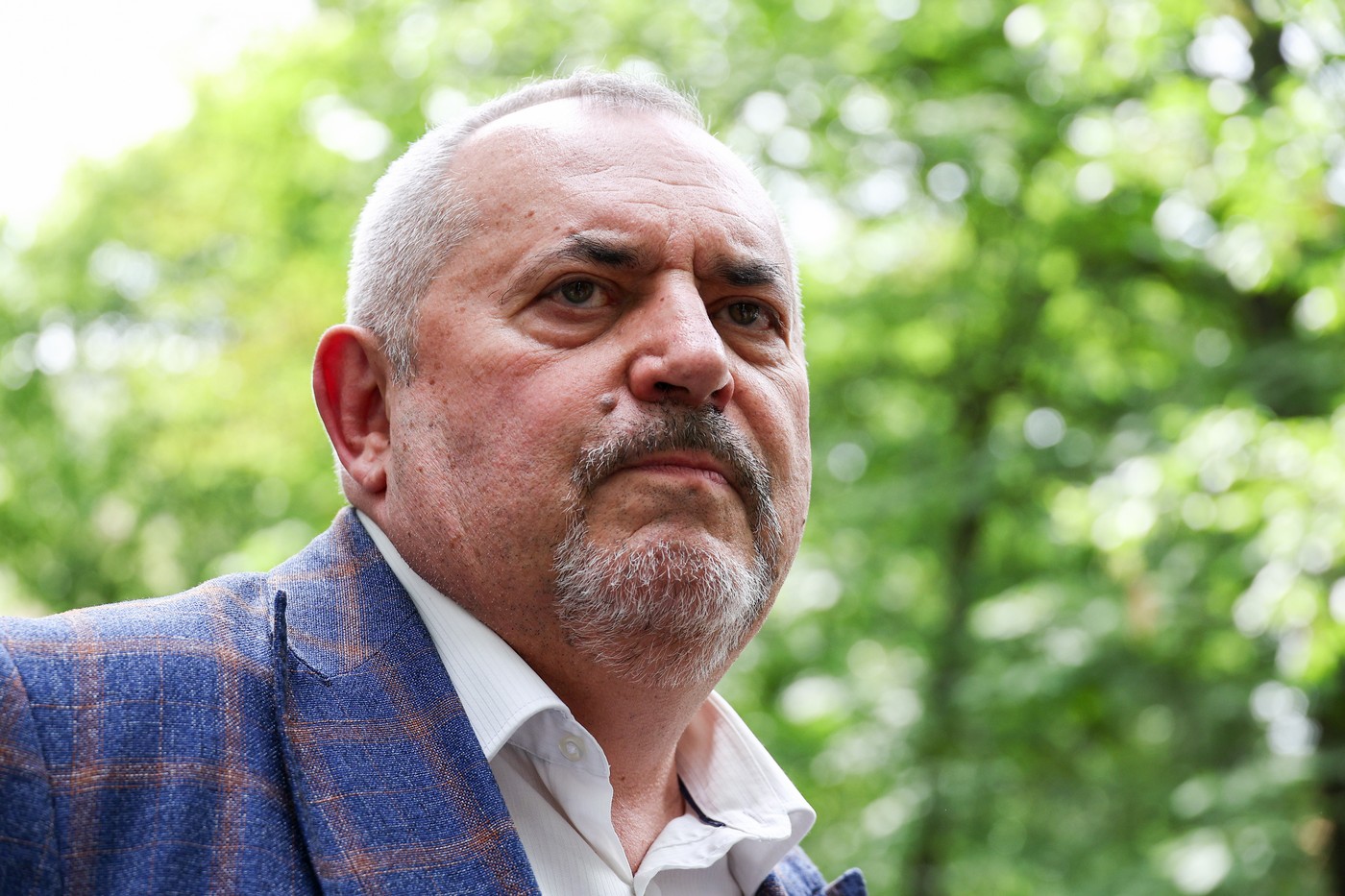 Ruský opoziční politik Naděždin uvedl, že ho zatkla policie