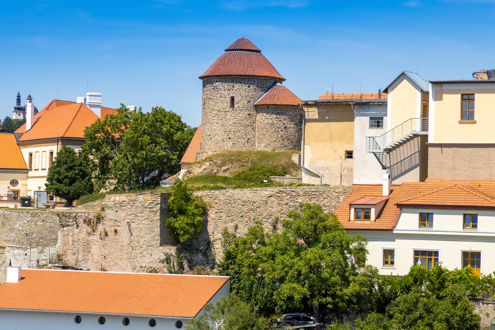 Podzemní labyrinty, románská rotunda a královský původ: Znojmo překvapí každého
