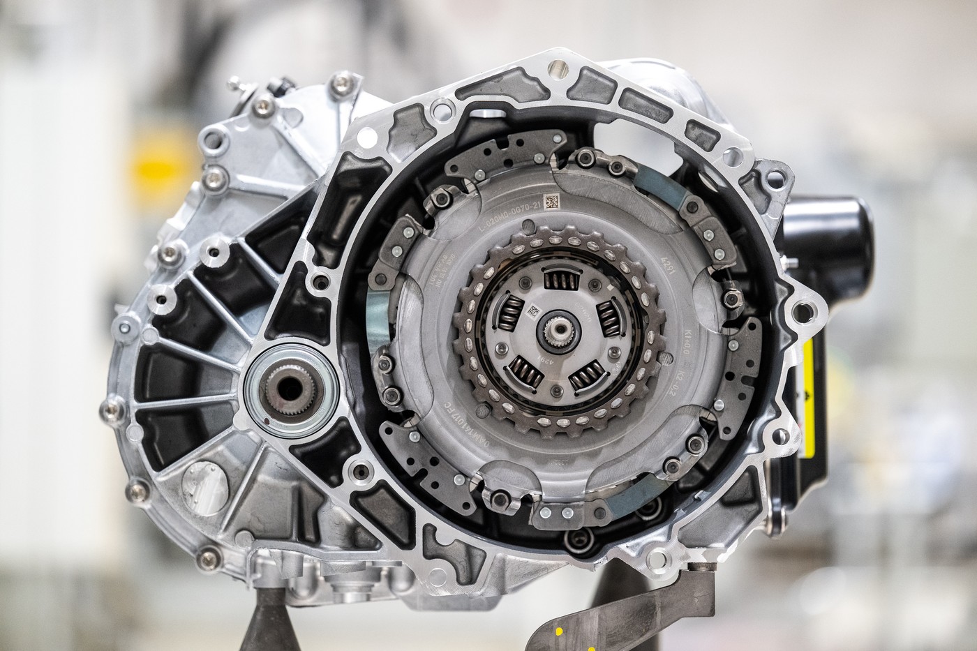 Výroba aut za 11 měsíců klesla o 1,2 procenta na 1,349 milionu vozů