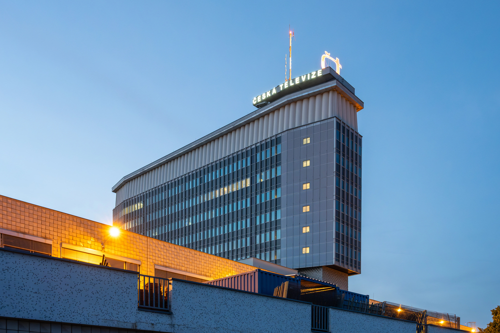 Moravec odešel a s ním i kvalita: ČT natočila diskusi na chodbě, výsledek byl katastrofa