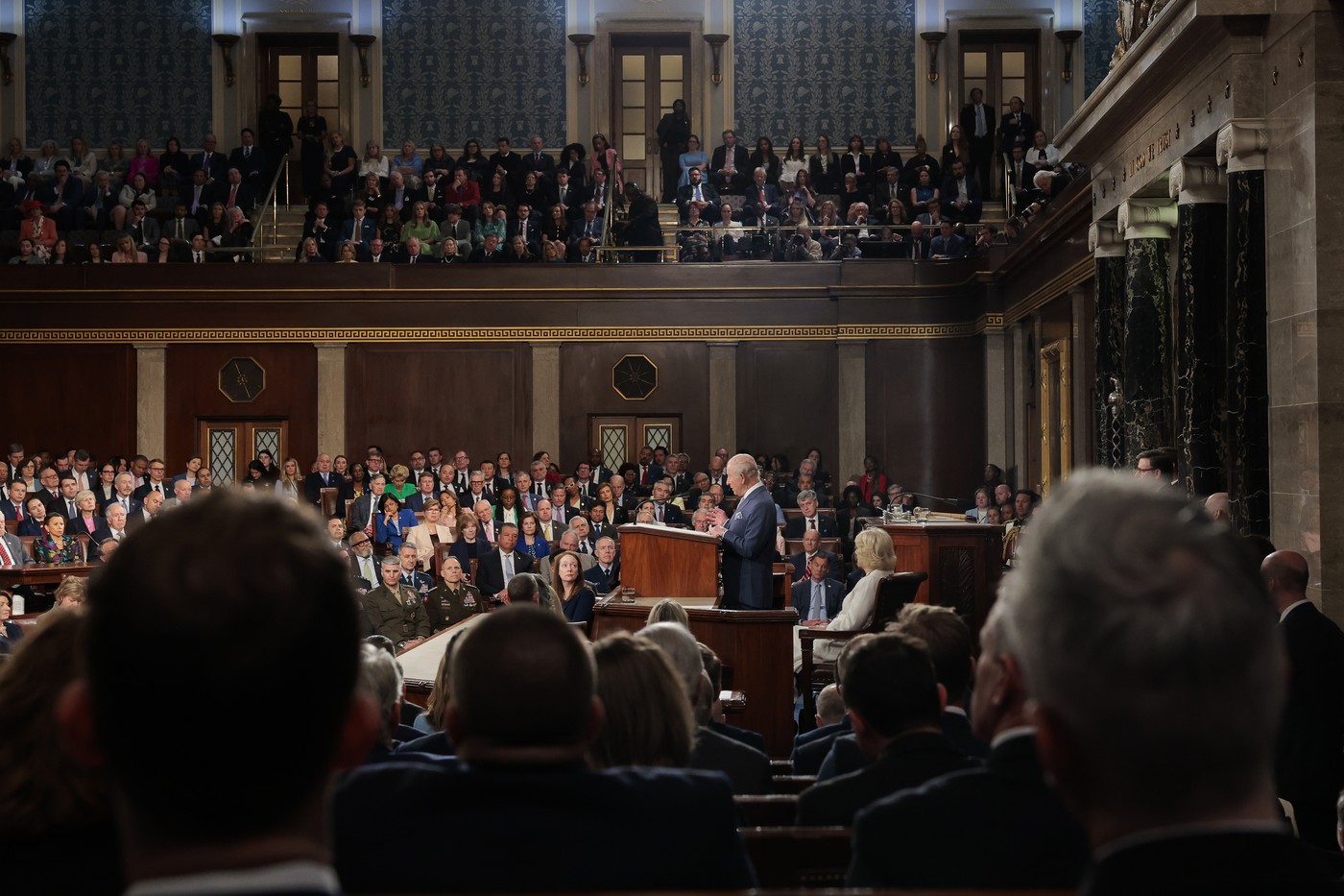 Britský král v Kongresu volal po jednotě spojenců v NATO a podpoře Ukrajiny 