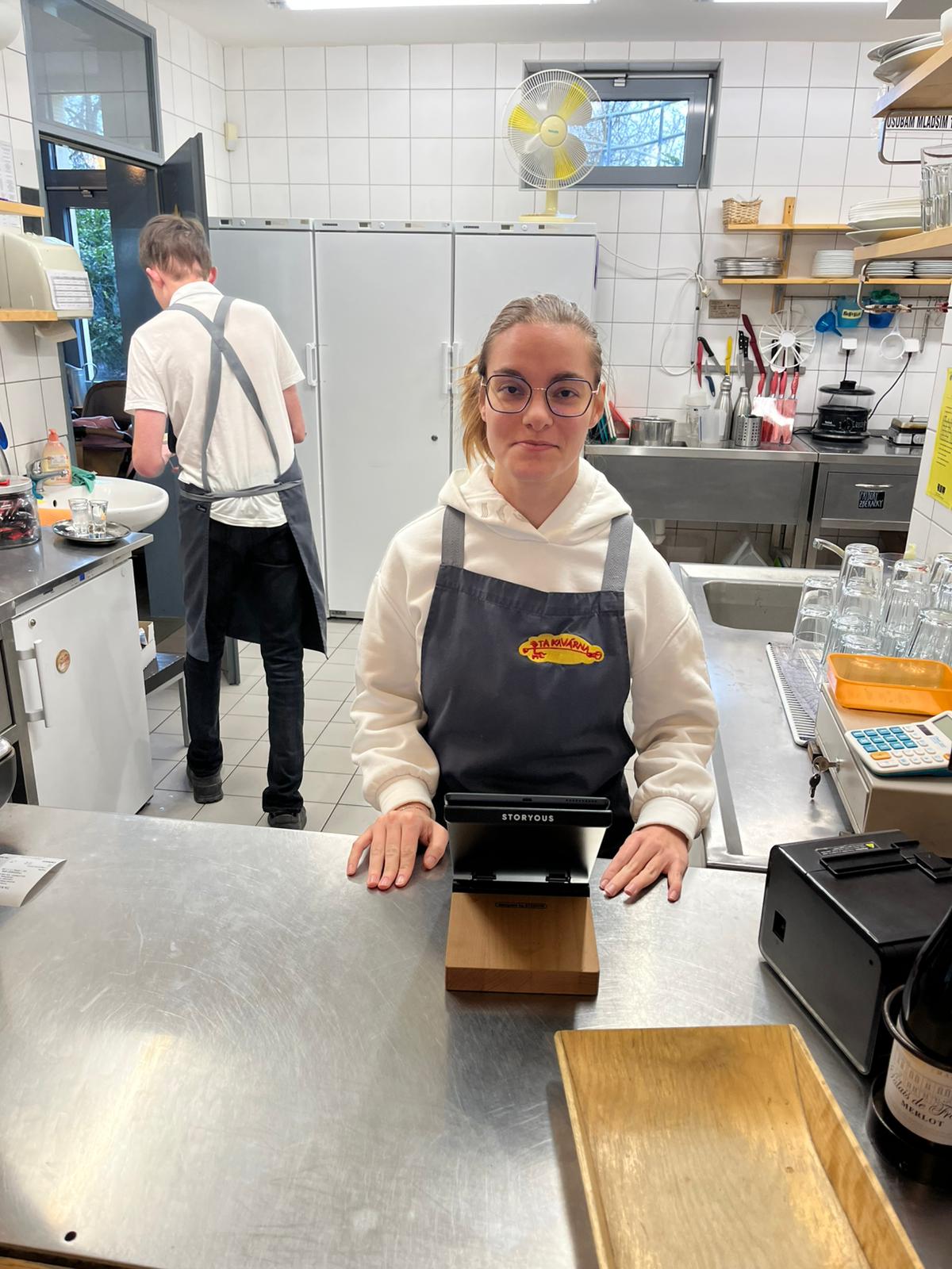 Z tréninkové kavárny na Vyšehradě ke knížkám. Jak dostala Magdaléna šanci