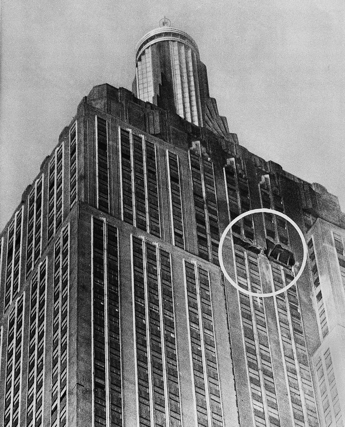 Před 80 lety narazil bombardér v mlze do Empire State Building