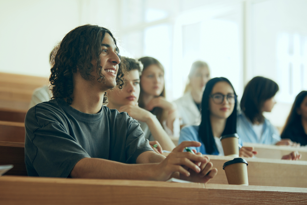 Praha reaguje na krizový nedostatek učitelů: od září startuje EduVia