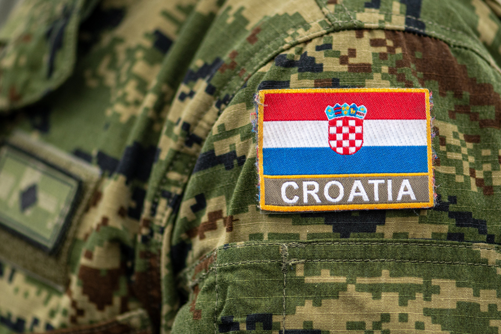 Chorvatsko obnovuje povinnou vojenskou službu pro muže nad 18 let
