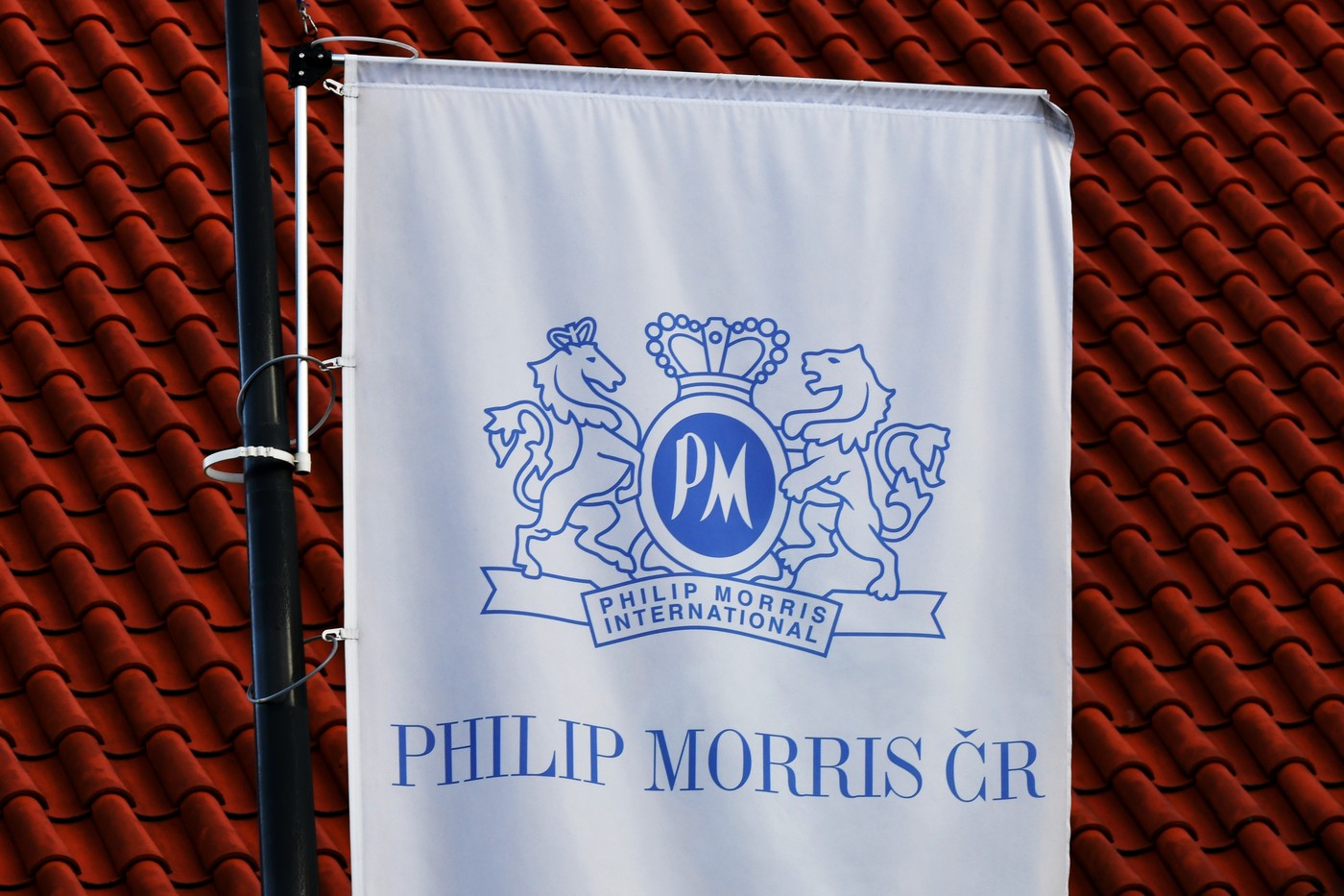 Philip Morris ČR loni stouply tržby na 21,7 miliardy Kč, ale zisk klesl na tři miliardy