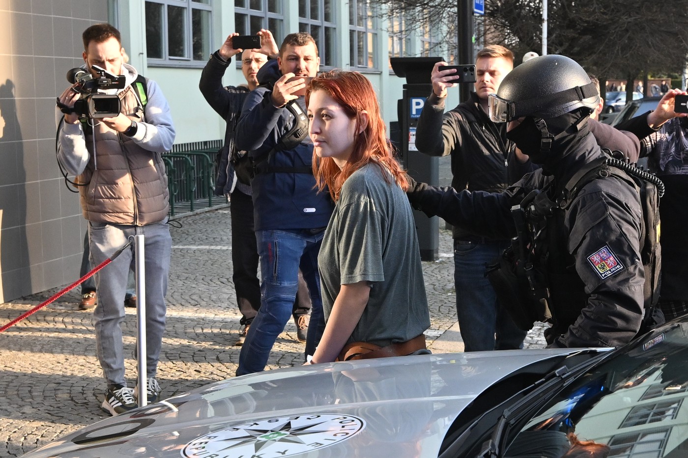 Pardubický soud poslal do vazby dva obviněné za úmyslné zapálení zbrojovky LPP 