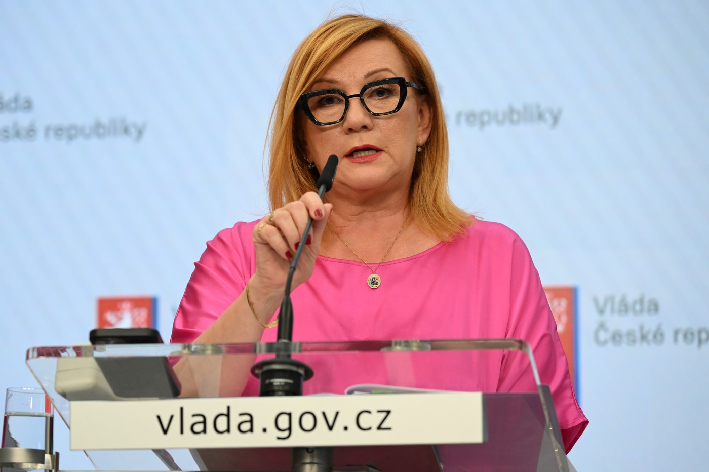 Tajemství kolem rozpočtu: Ministři jdou na vládu, aniž by znali celkový schodek