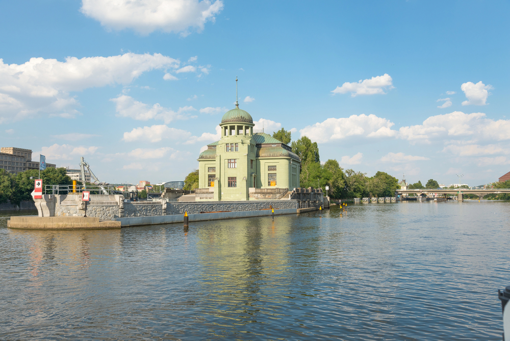 Štvanice ožije hudbou i diskusemi – United Islands přidává novou scénu