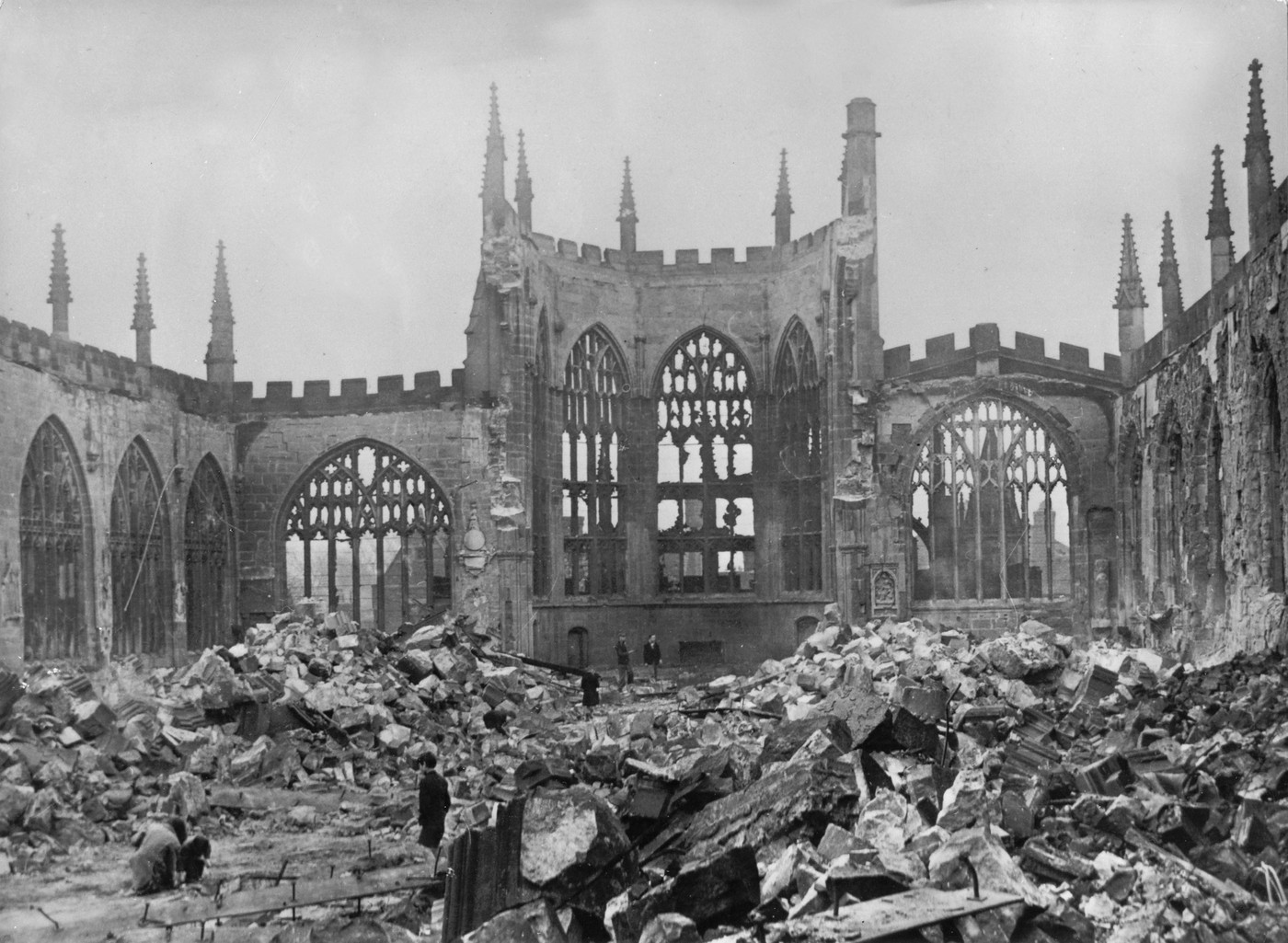 Ničivý nálet zničil v listopadu 1940 většinu britského města Coventry