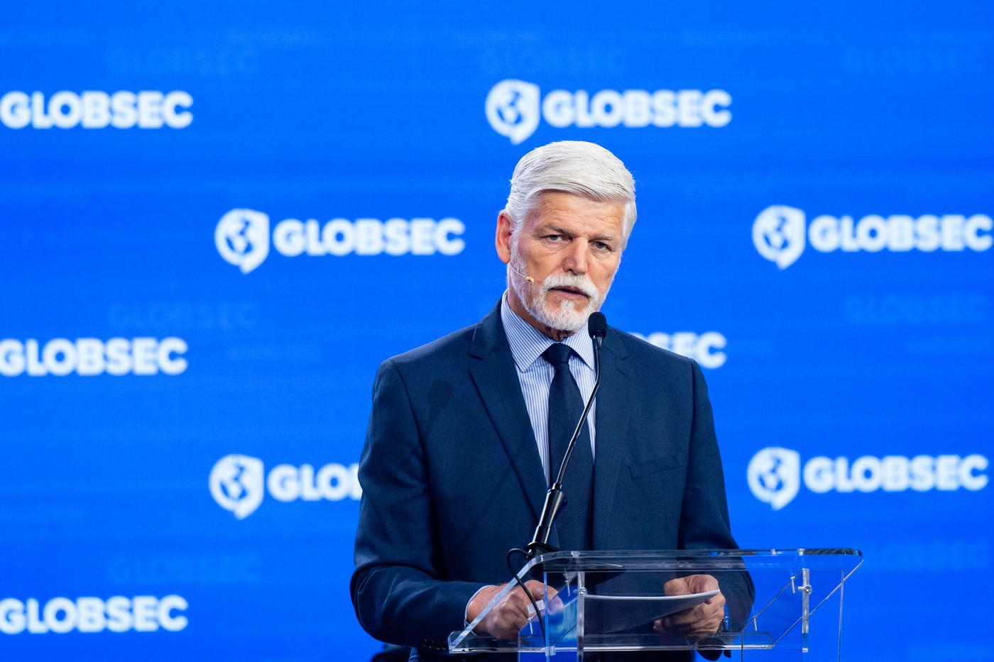Technologie rozhodnou budoucí konflikty, varuje Pavel na Globsecu