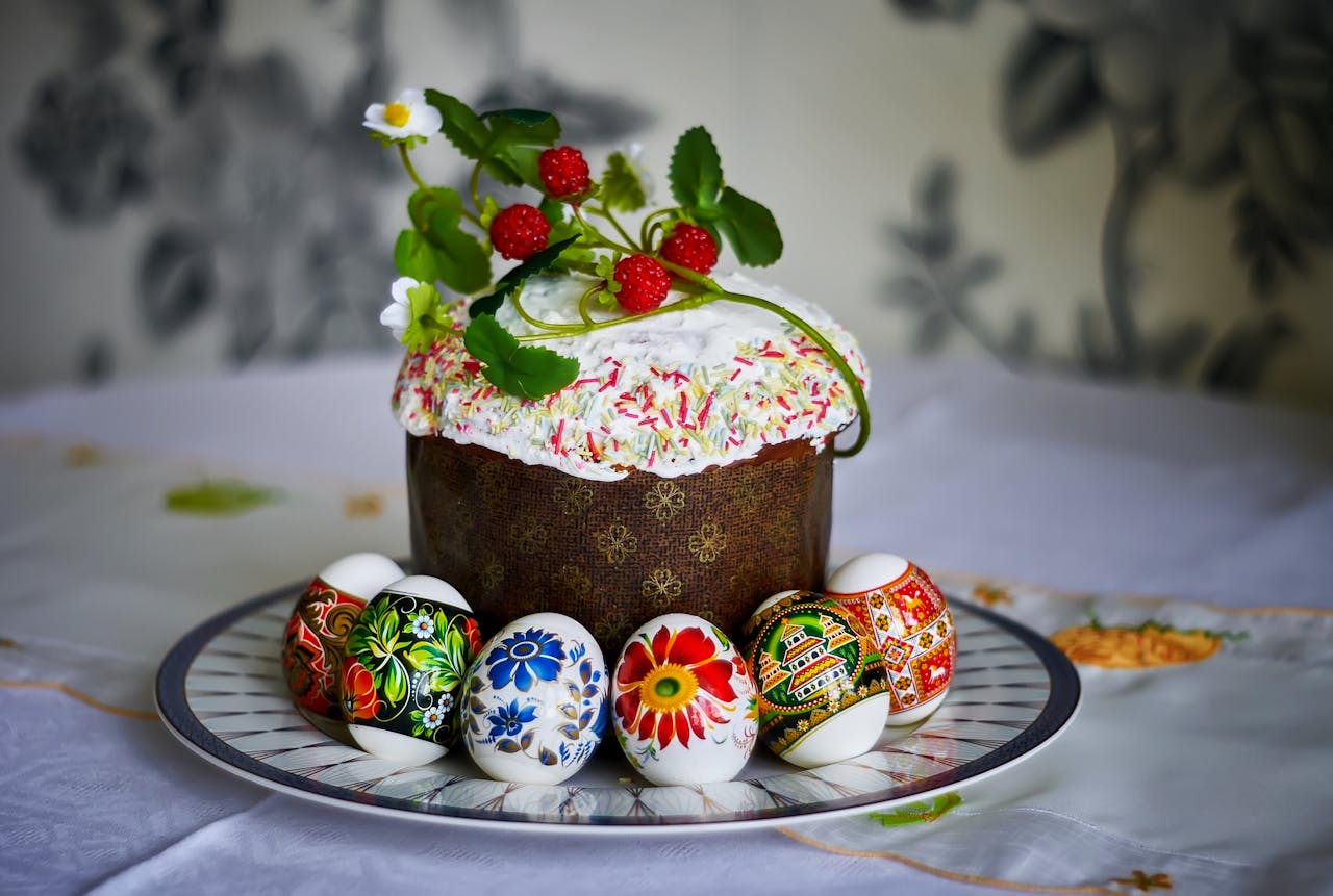 Mezi dvěma světy: Ukrajinské Velikonoce v českém prostředí  