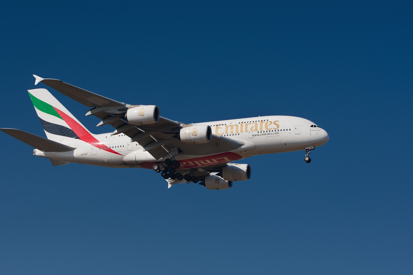 Repatriačními lety se z Blízkého východu vrátilo podle Macinky zatím 1400 lidí