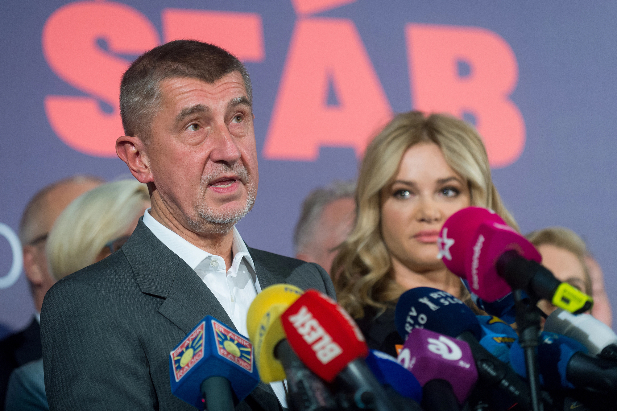 Koalice chce mít stále Turka ministrem. A Babiš bude dnes premiérem